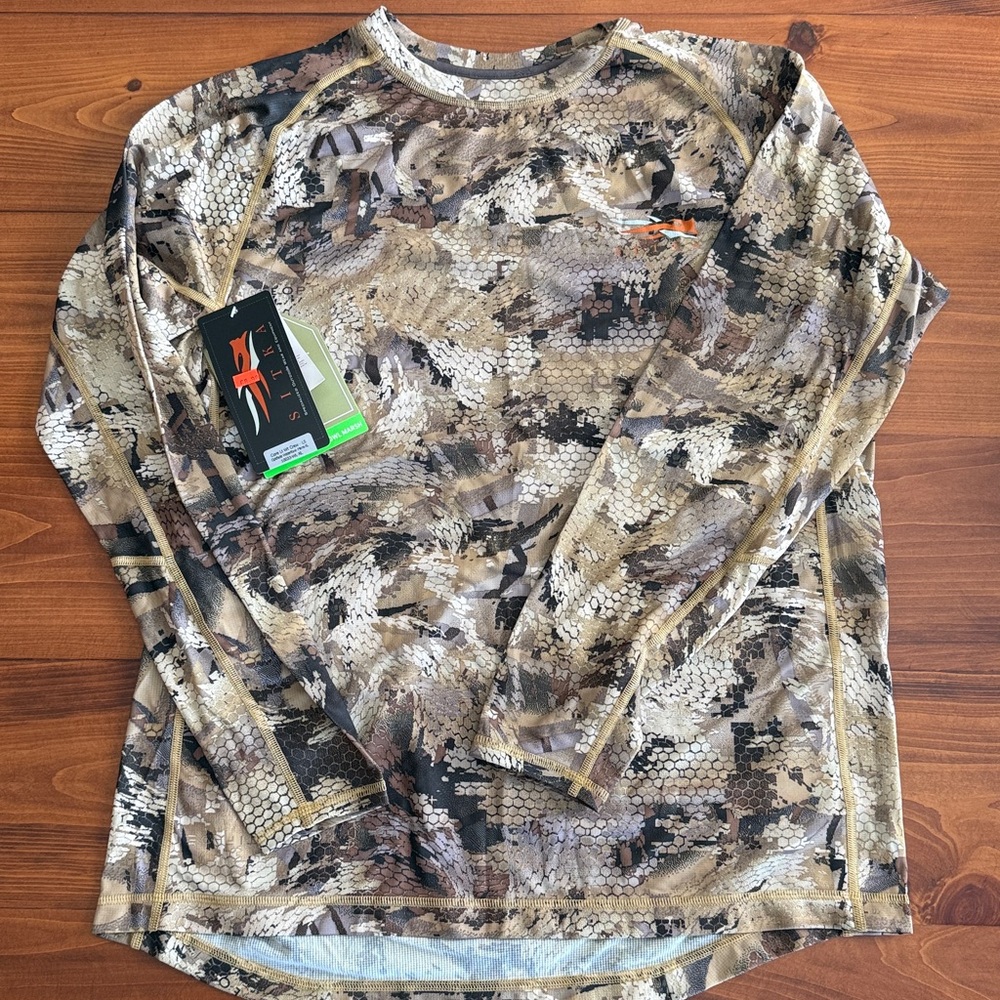 NWT SITKA Camo Long Sleeve T Shirt